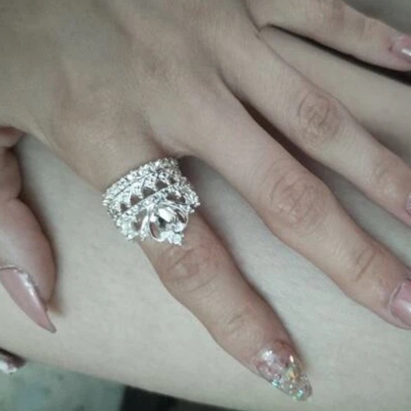Royal Princess Crown Bling silver ring set - Picture 9 of 10